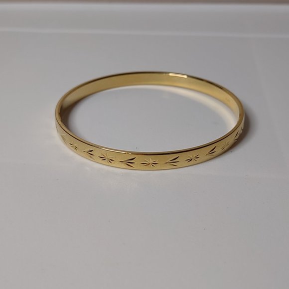 Gold Tone Napier Bangle - Picture 4 of 11